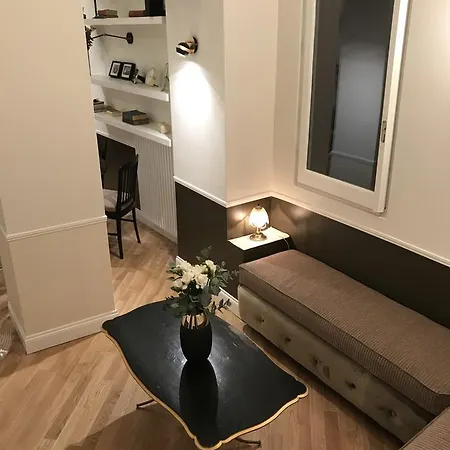 Mia Al Pantheon Luxury Konukevi 2*
