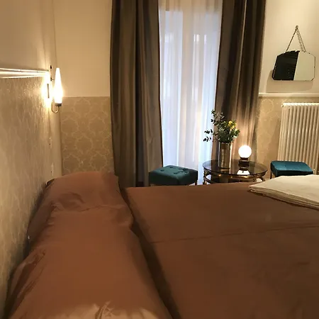 Mia Al Pantheon Luxury Pensjonat